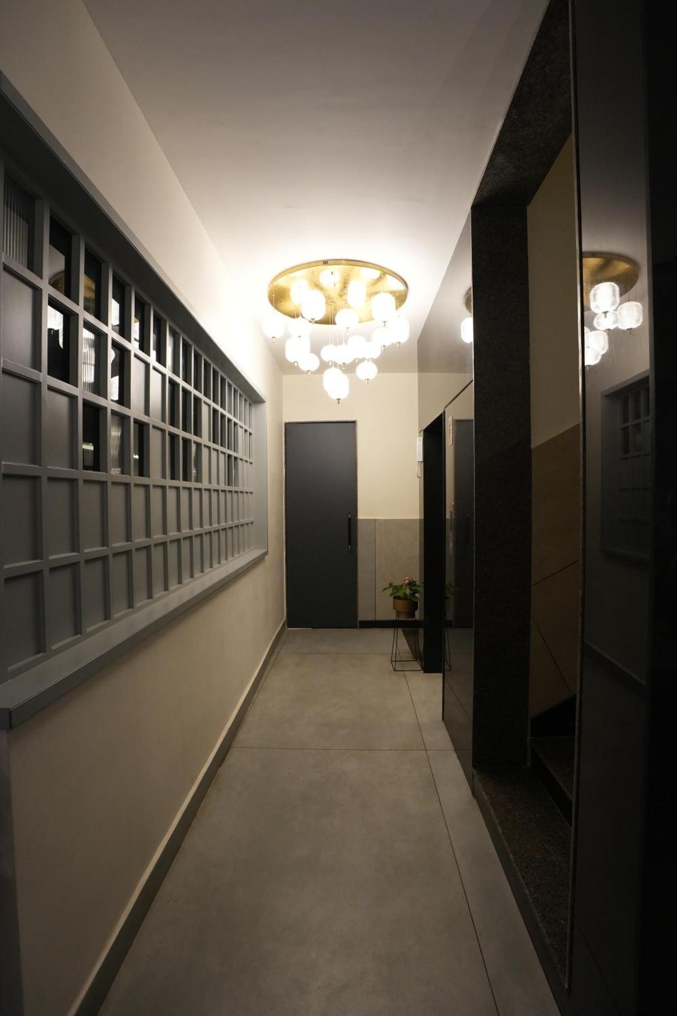 Hotel Swathi 호스펫 외부 사진